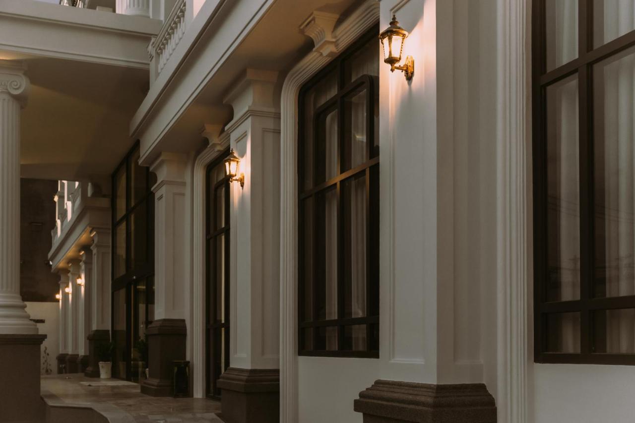Phu Thang Grand Hotel Duc Hoa Zewnętrze zdjęcie