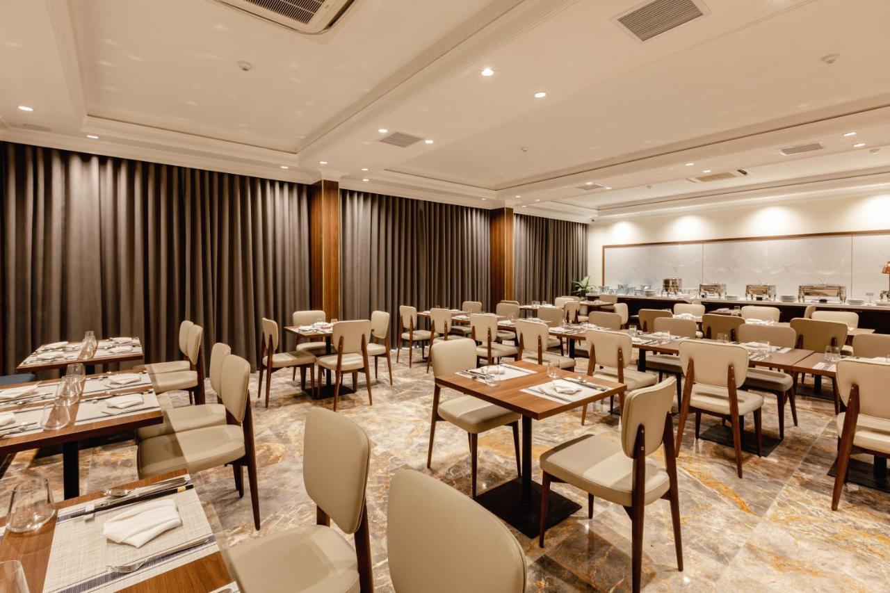 Phu Thang Grand Hotel Duc Hoa Zewnętrze zdjęcie