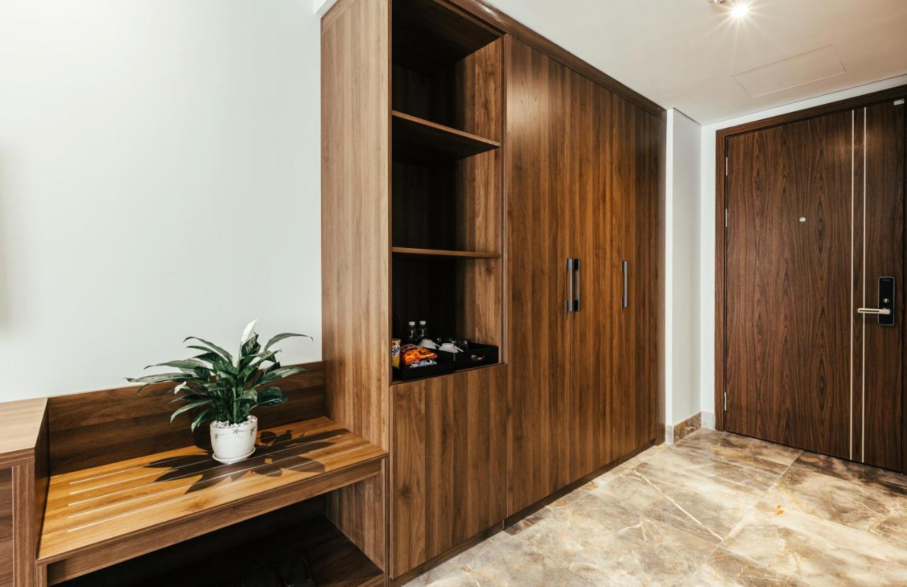 Phu Thang Grand Hotel Duc Hoa Zewnętrze zdjęcie