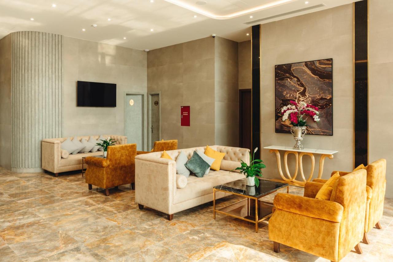 Phu Thang Grand Hotel Duc Hoa Zewnętrze zdjęcie