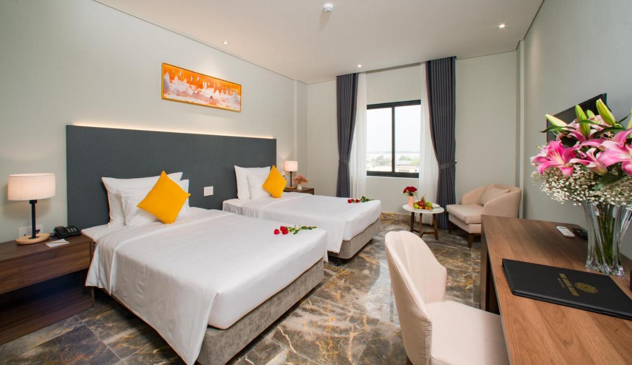 Phu Thang Grand Hotel Duc Hoa Zewnętrze zdjęcie