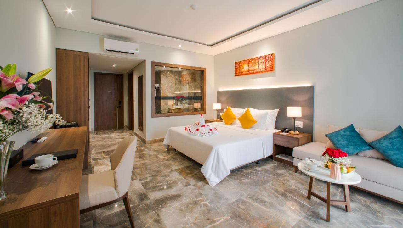 Phu Thang Grand Hotel Duc Hoa Zewnętrze zdjęcie