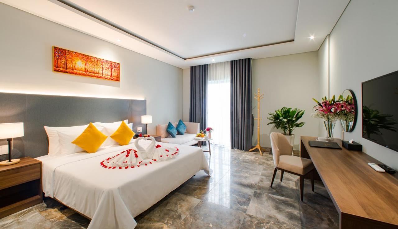 Phu Thang Grand Hotel Duc Hoa Zewnętrze zdjęcie