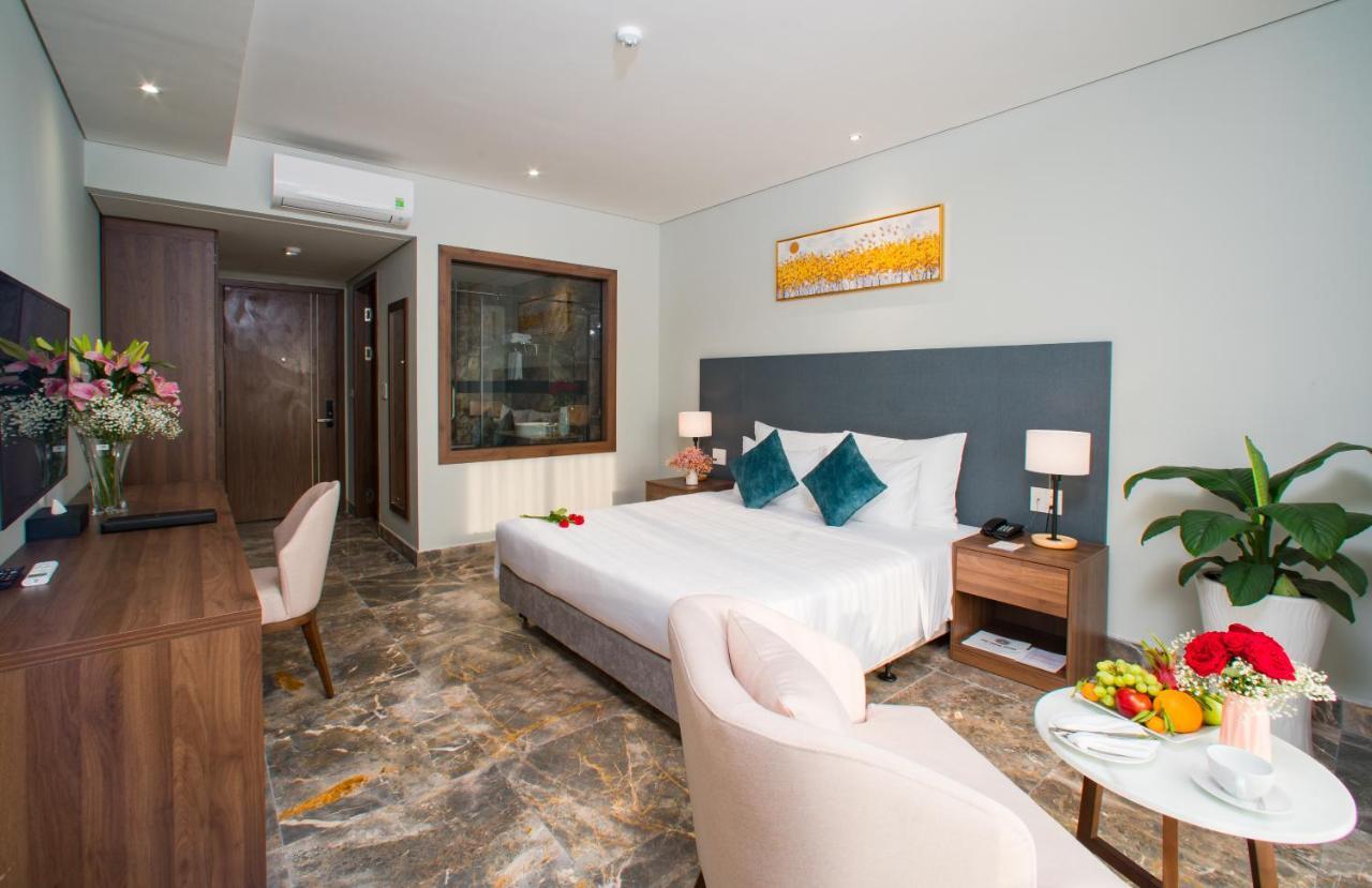 Phu Thang Grand Hotel Duc Hoa Zewnętrze zdjęcie