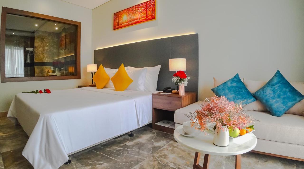 Phu Thang Grand Hotel Duc Hoa Zewnętrze zdjęcie